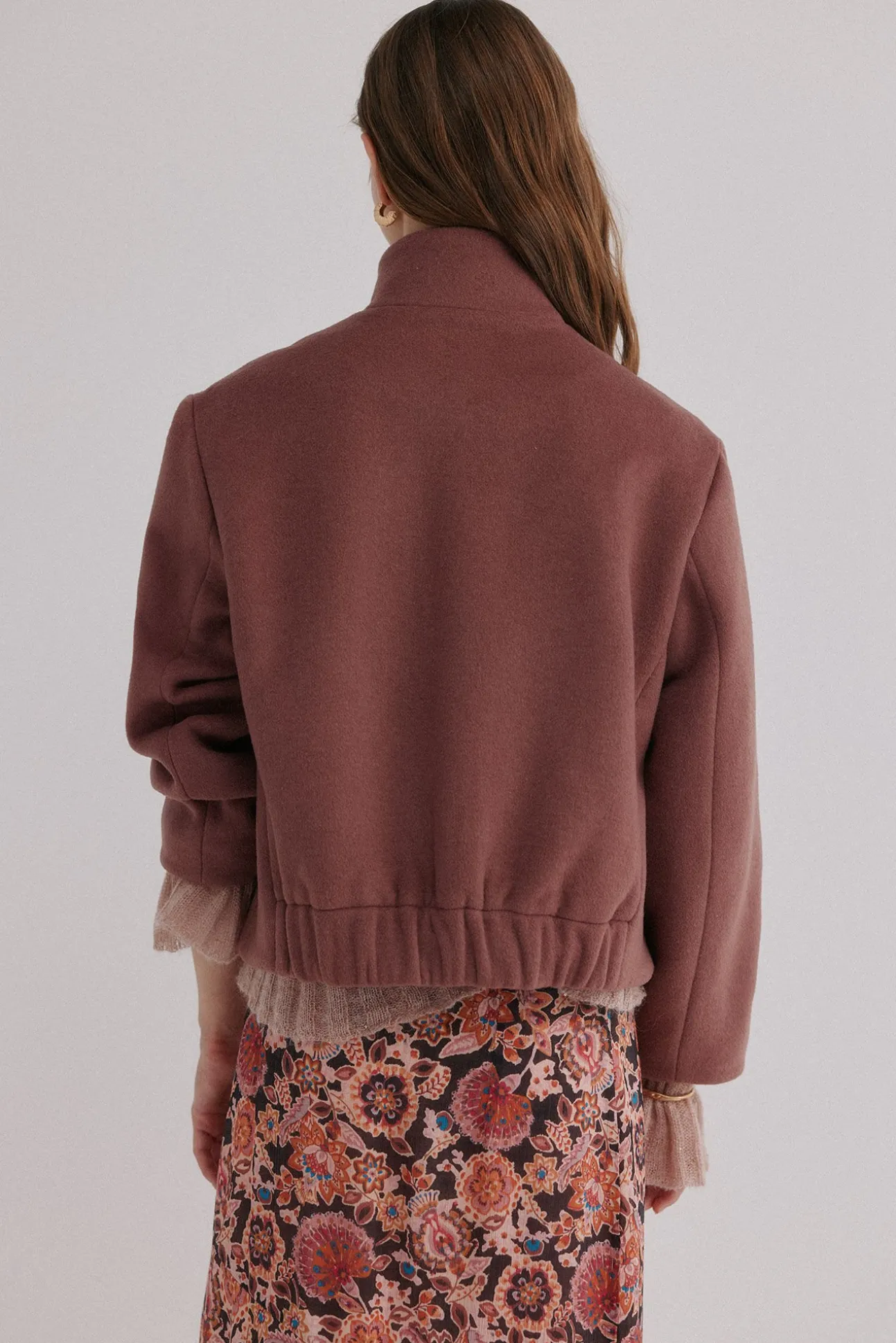 Federica. Abrigo corto