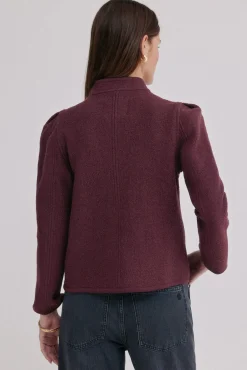 Fernanda. Abrigo estilo austriaca