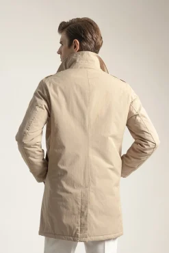 Gabardina impermeable