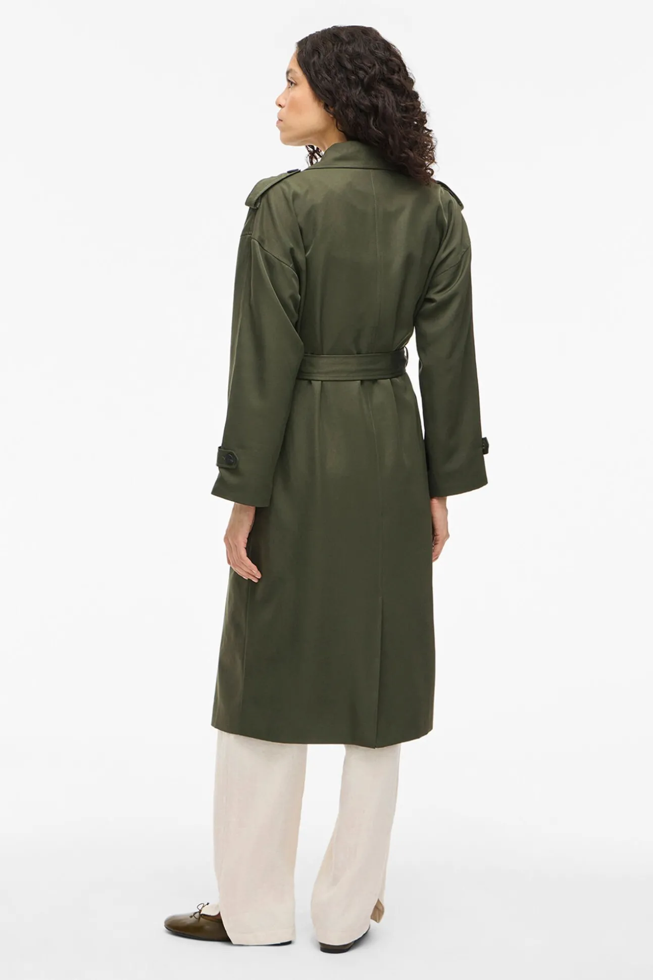 Gabardina larga anudada