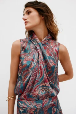 Gadea. Top halter estampado