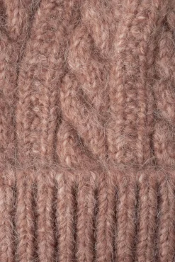 Gorro de punto trenzado