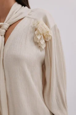 Gretel. Blusa lazada