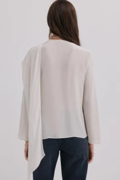 Guiada. Blusa con cruce asimétrico