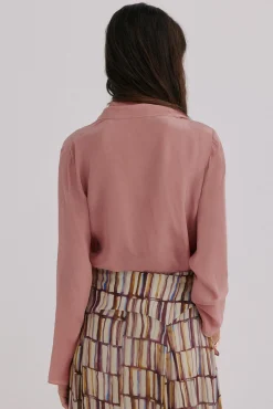 Guiada. Blusa con cruce asimétrico