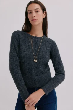 Inés. Cárdigan calado