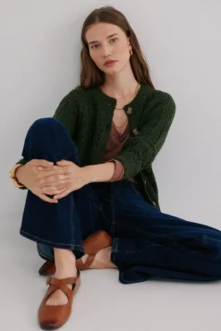 Ivette. Cárdigan calado