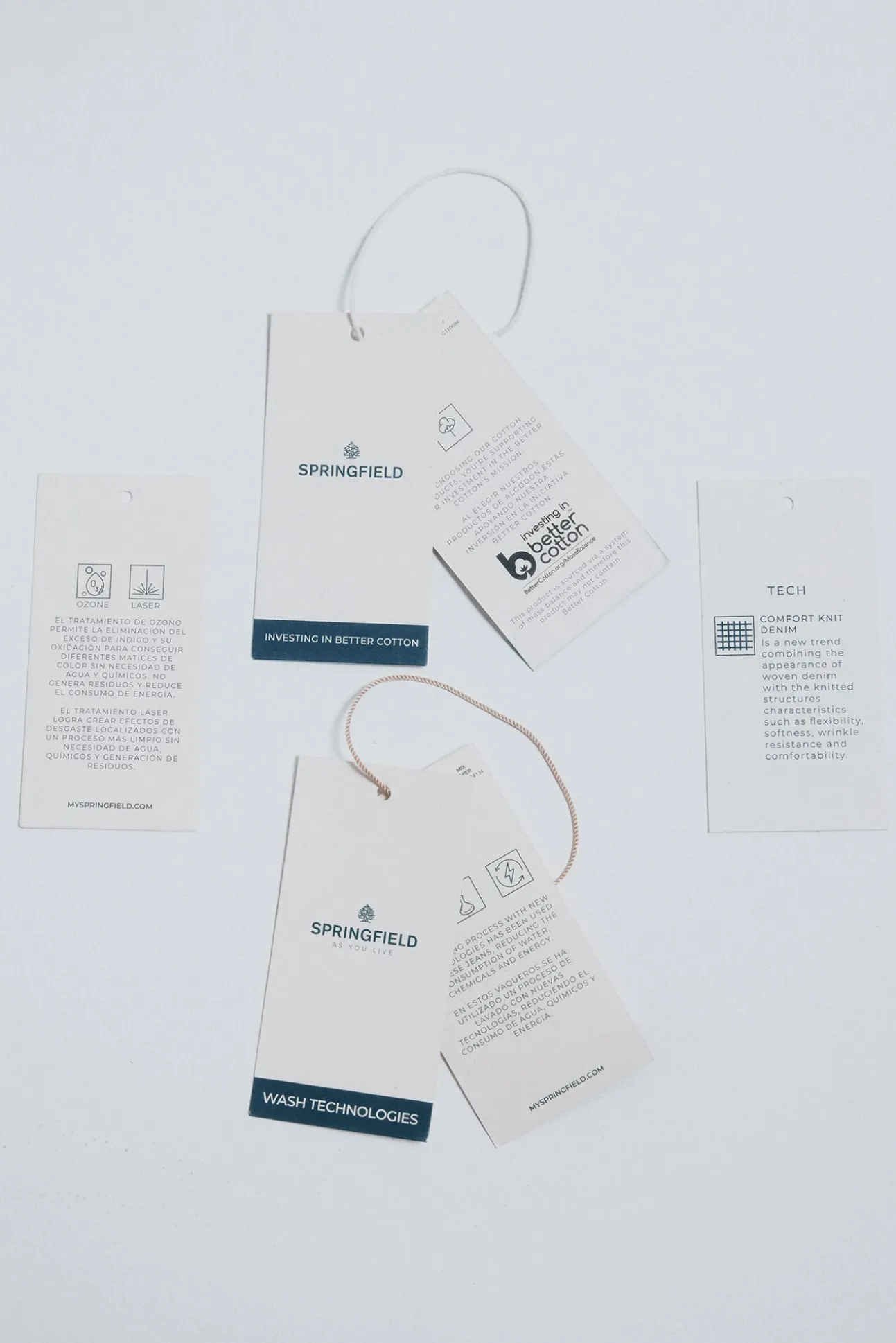 Jeans en knit denim sobretintado slim fit