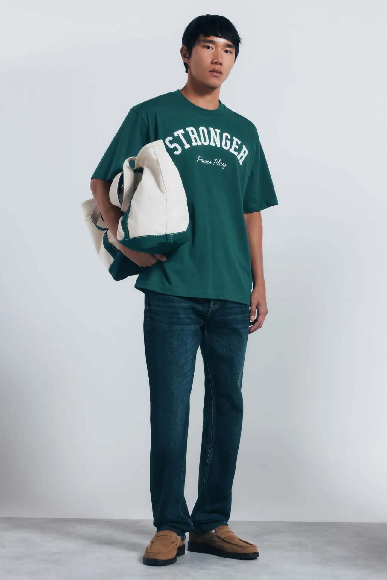 Jeans lavado oscuro regular fit