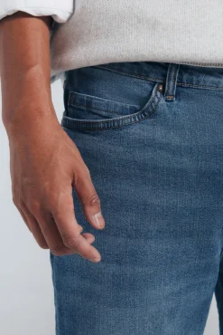 Jeans sobretintados slim fit