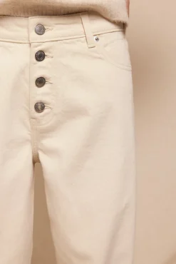 Jeans wide buttons