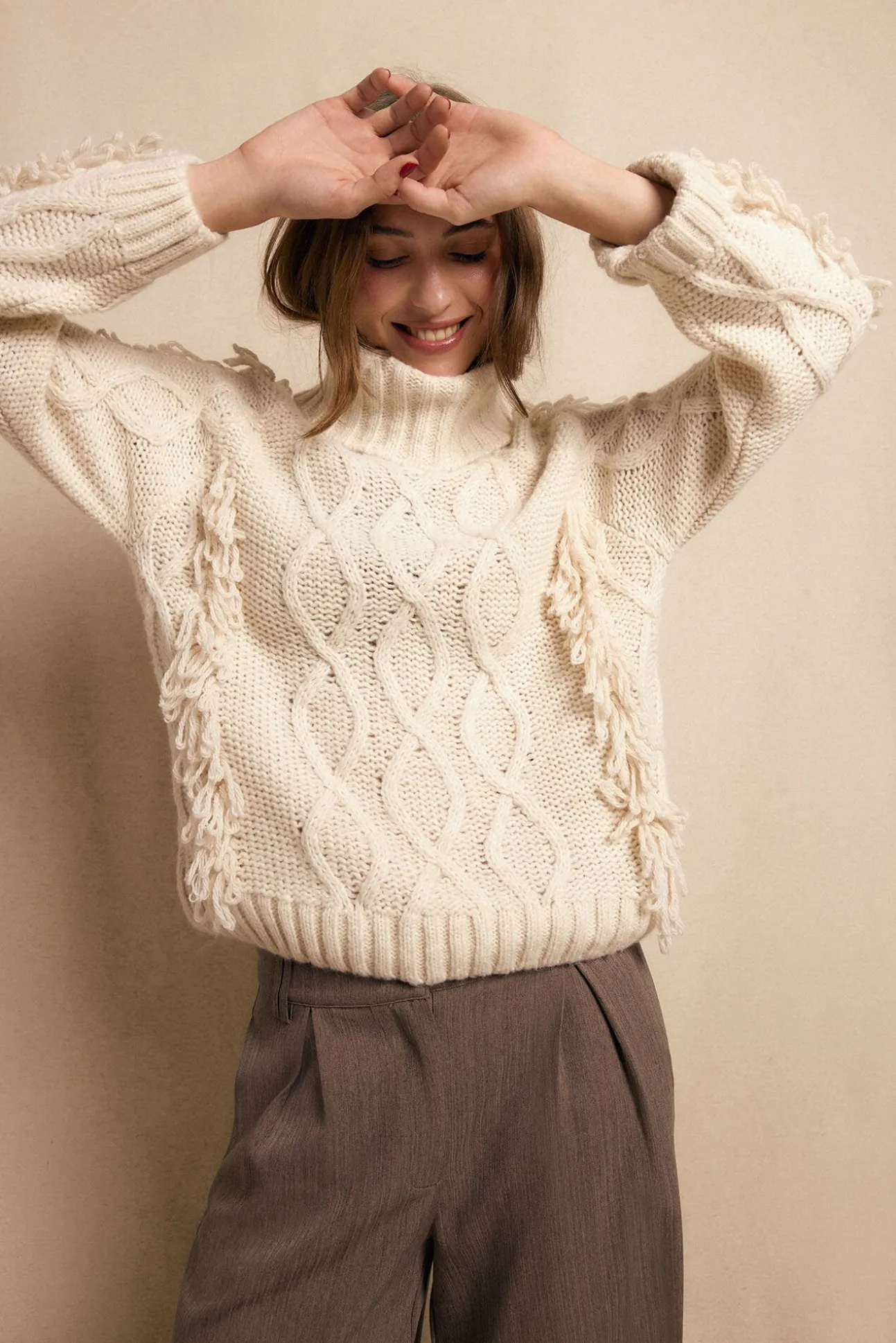 Jersey aranes y flecos