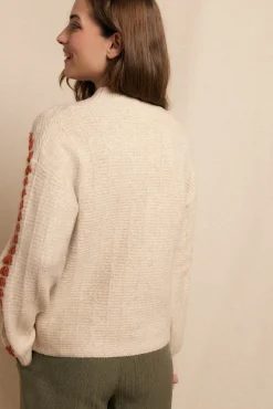 Jersey bordado contraste