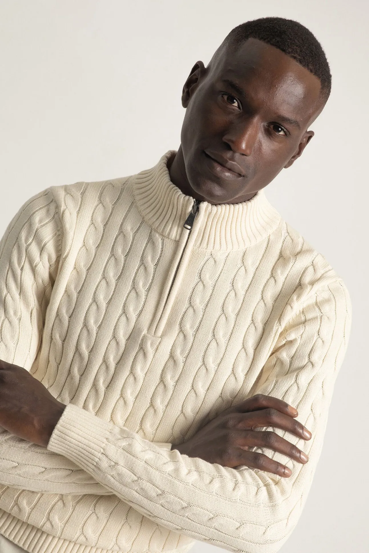 Jersey cable knit cuello mock