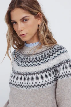 Jersey cenefa jacquard cuello combinado