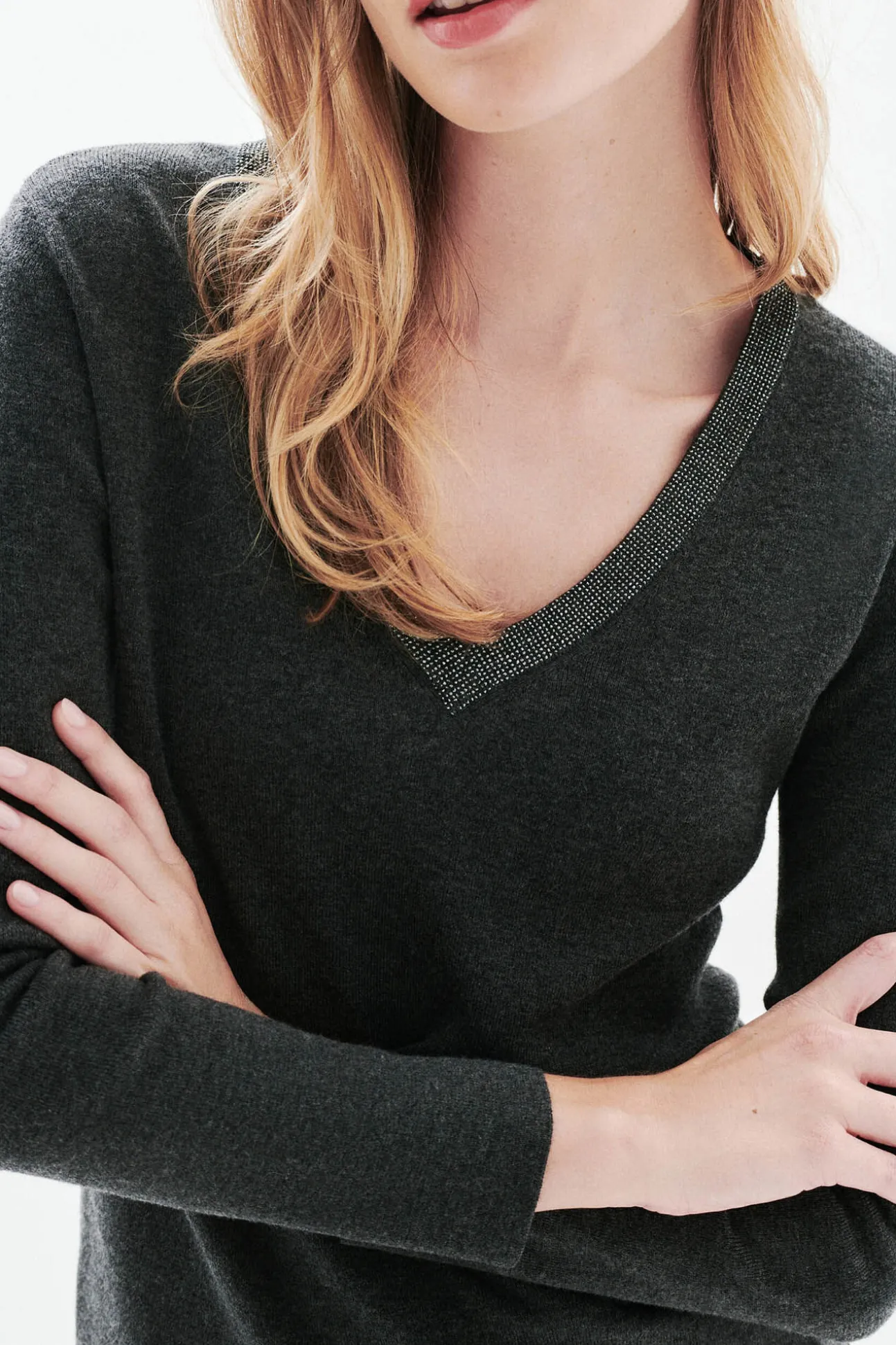 Jersey cuello brillos