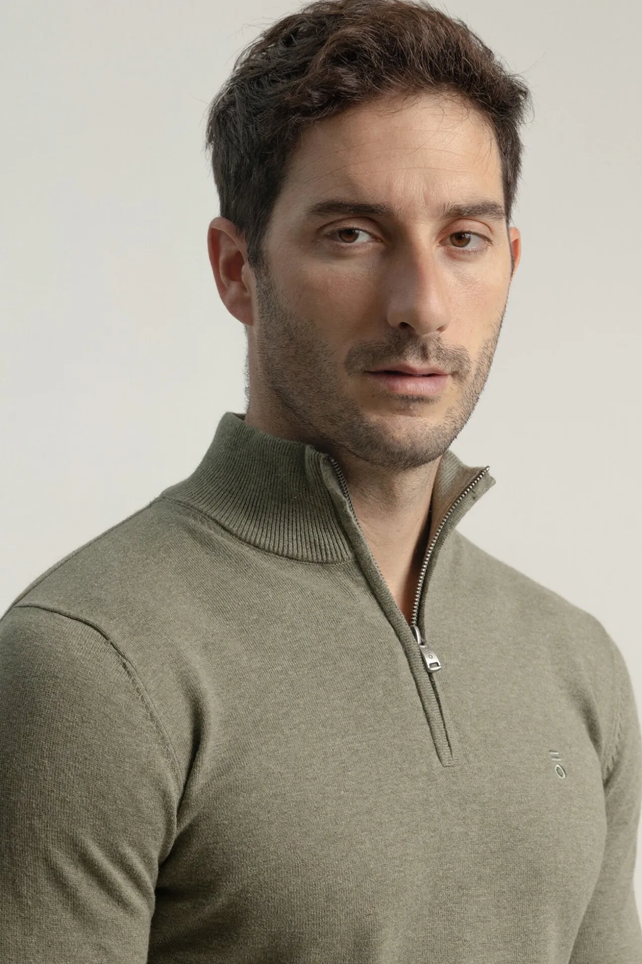 Jersey cuello mock cremallera