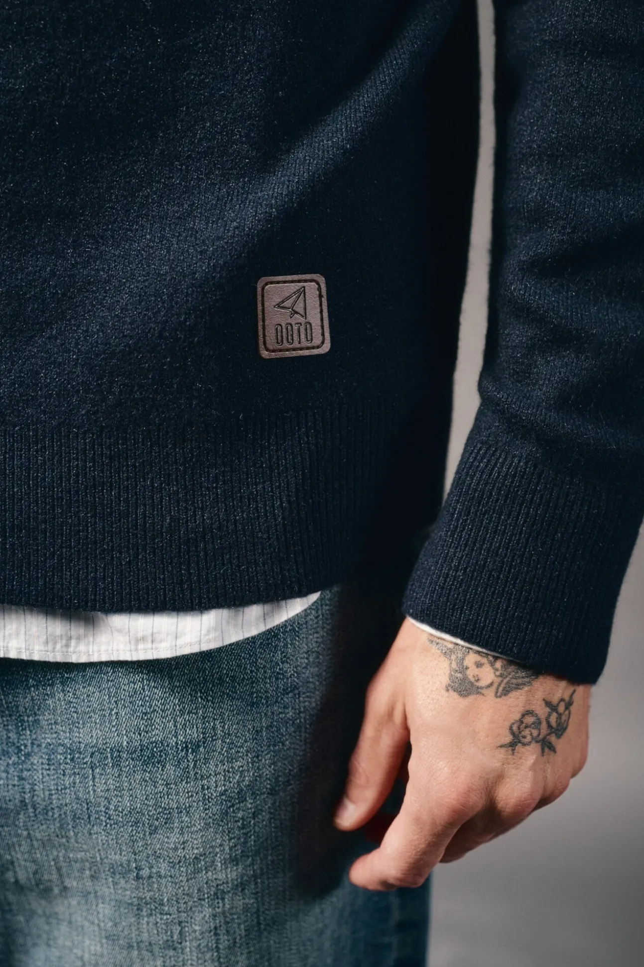 Jersey cuello polo cremallera y bolsillo