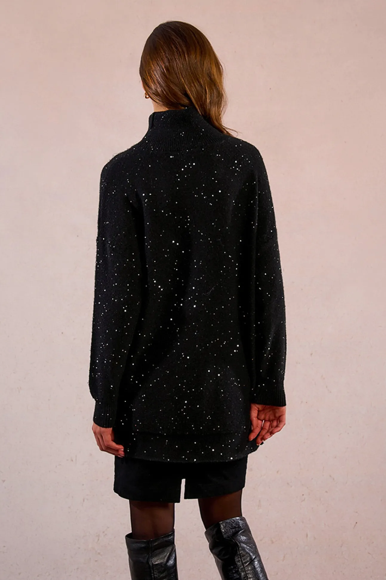 Jersey de manga larga con abalorios brillantes