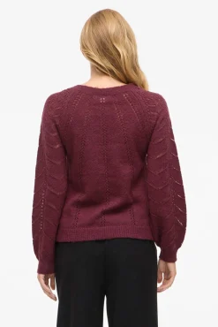 Jersey de punto con calados