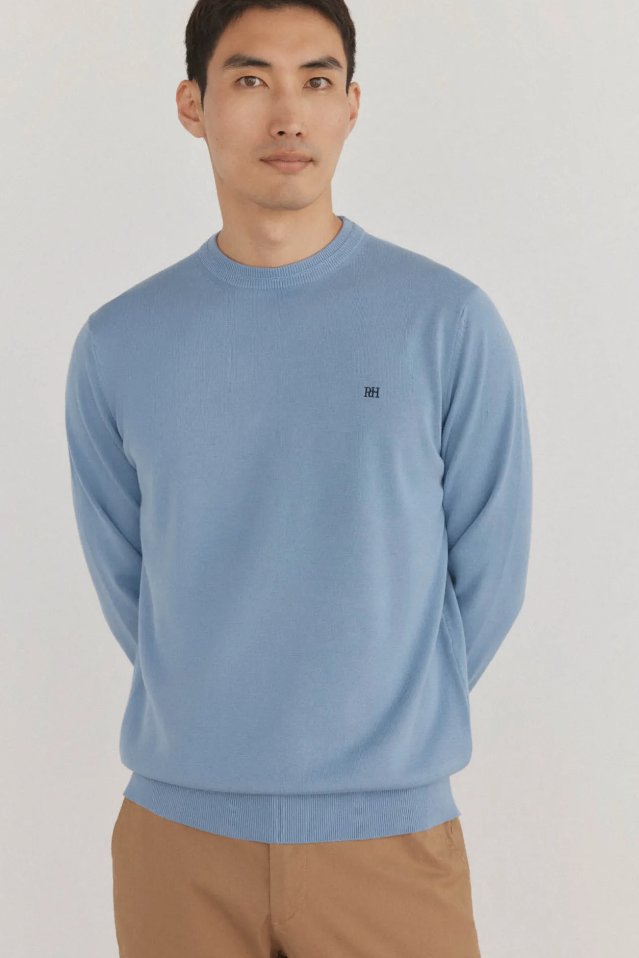 Jersey fino algodón premium cuello redondo