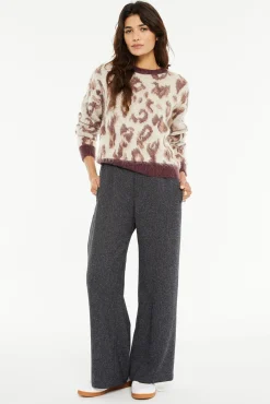 Jersey jacquard animal print