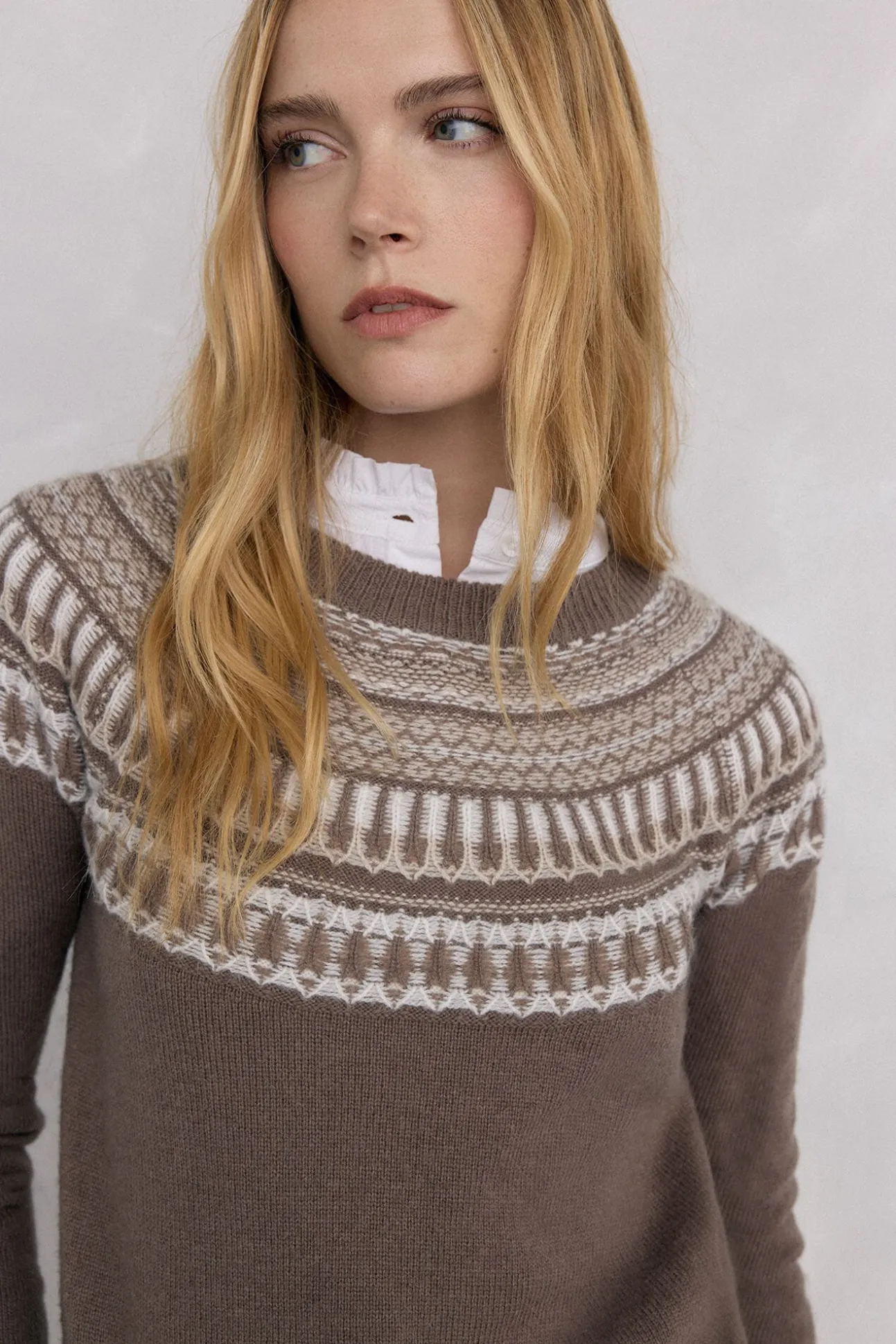 Jersey jacquard geométrico