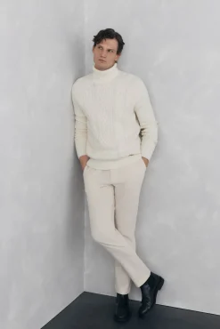 Jersey lana cables cuello alto