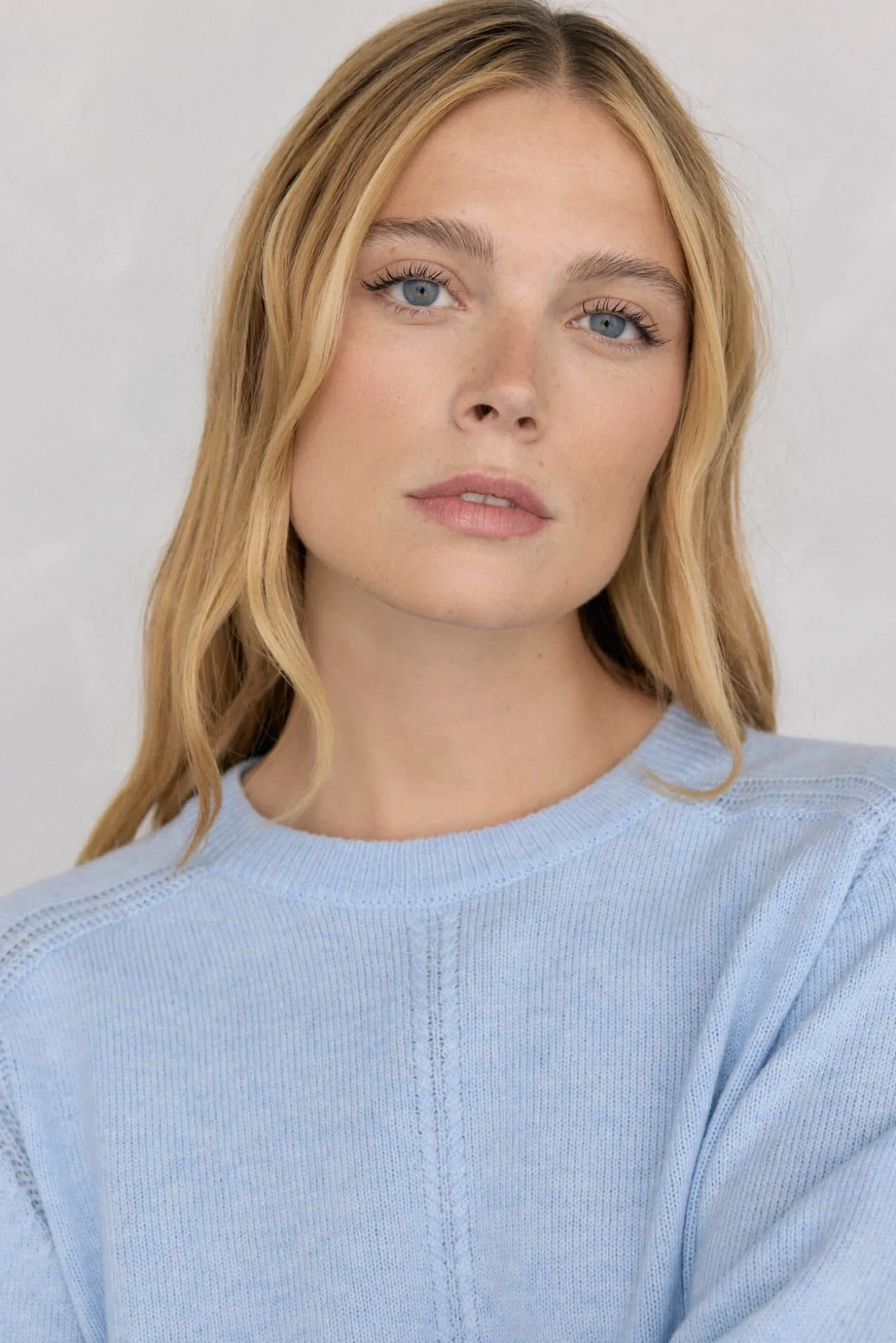 Jersey lana cuello caja costura central