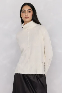 Jersey lana cuello cisne costura central