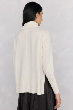 Jersey lana cuello cisne costura central