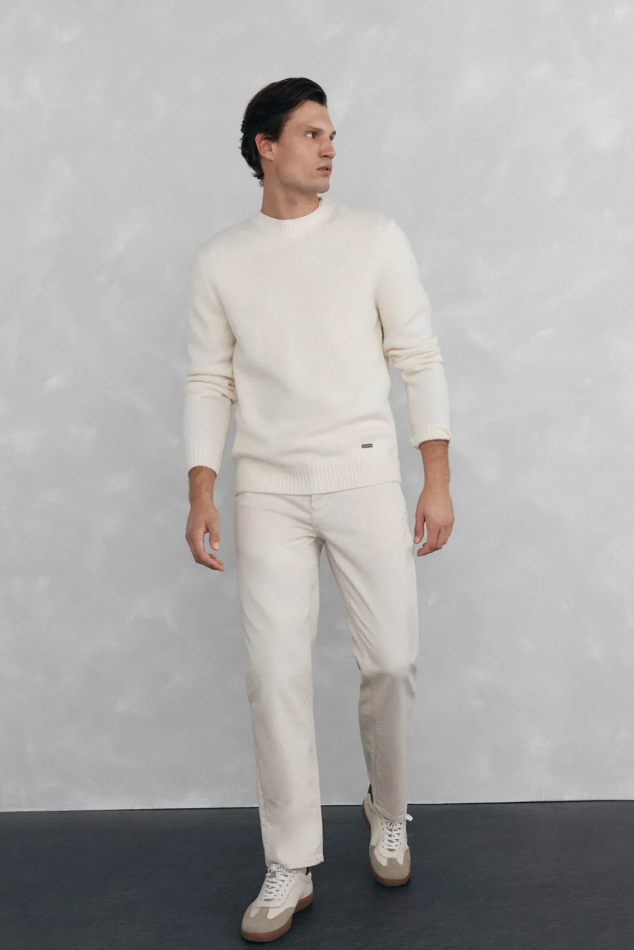 Jersey lana estructura cuello redondo