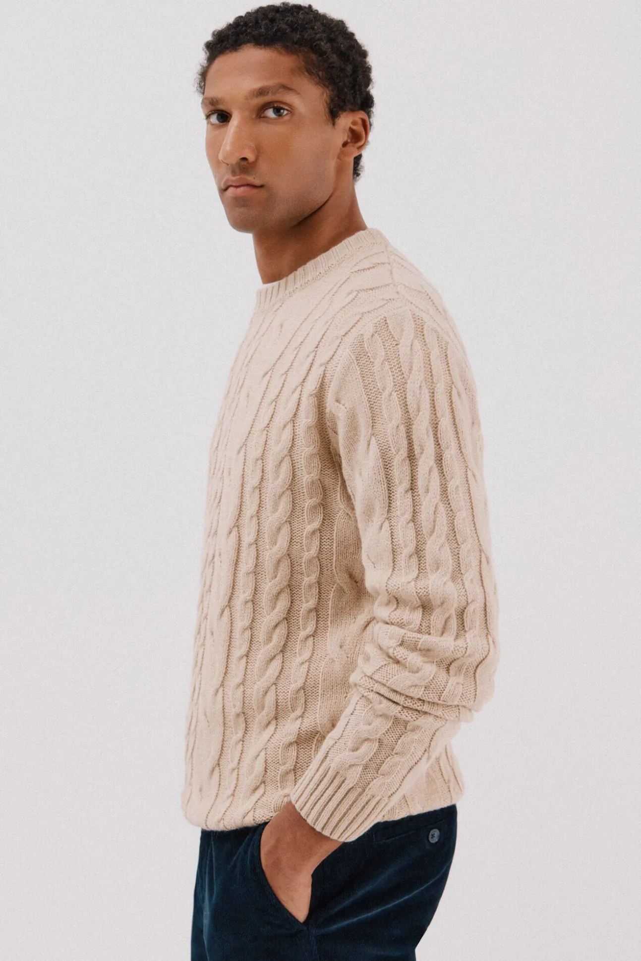 Jersey lana trenzado cuello caja