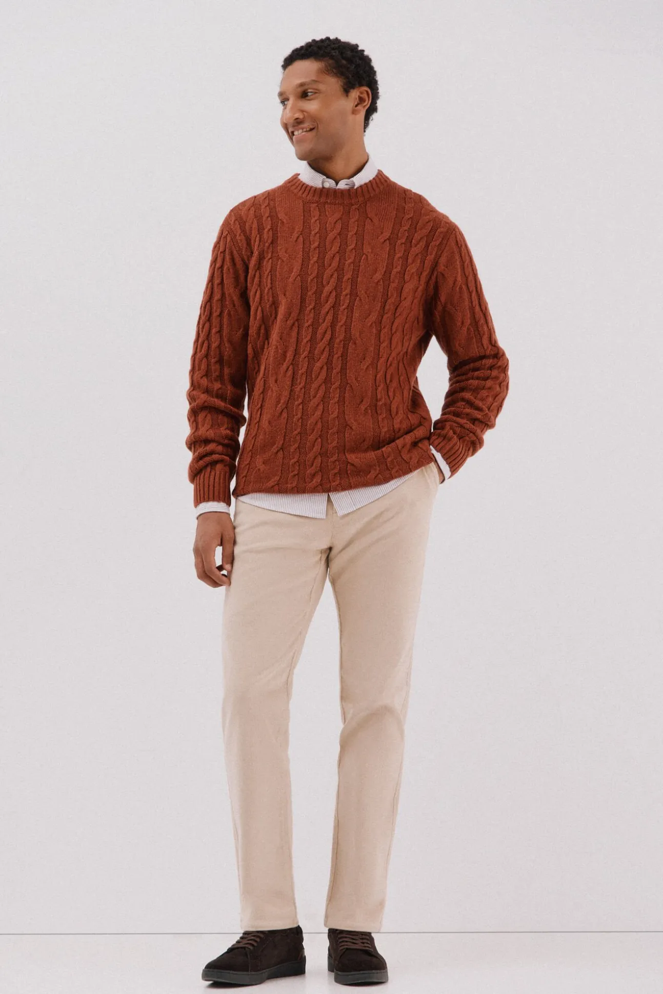 Jersey lana trenzado cuello caja