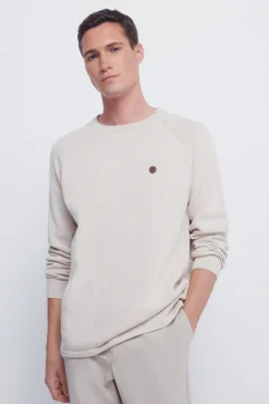 Jersey liso cuello rulo