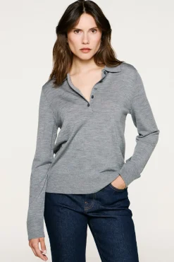 Jersey polo 100% lana merino.