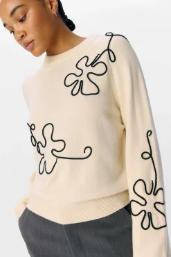 Jersey punto bordado flor