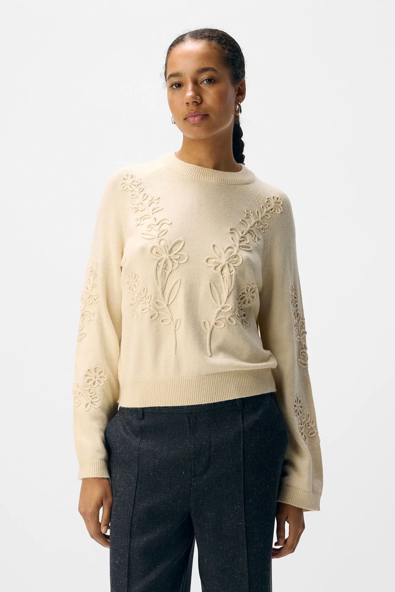 Jersey punto bordado flores