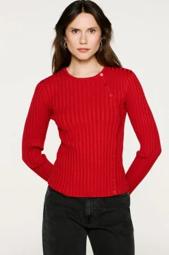 Jersey rib abotonado slim fit.