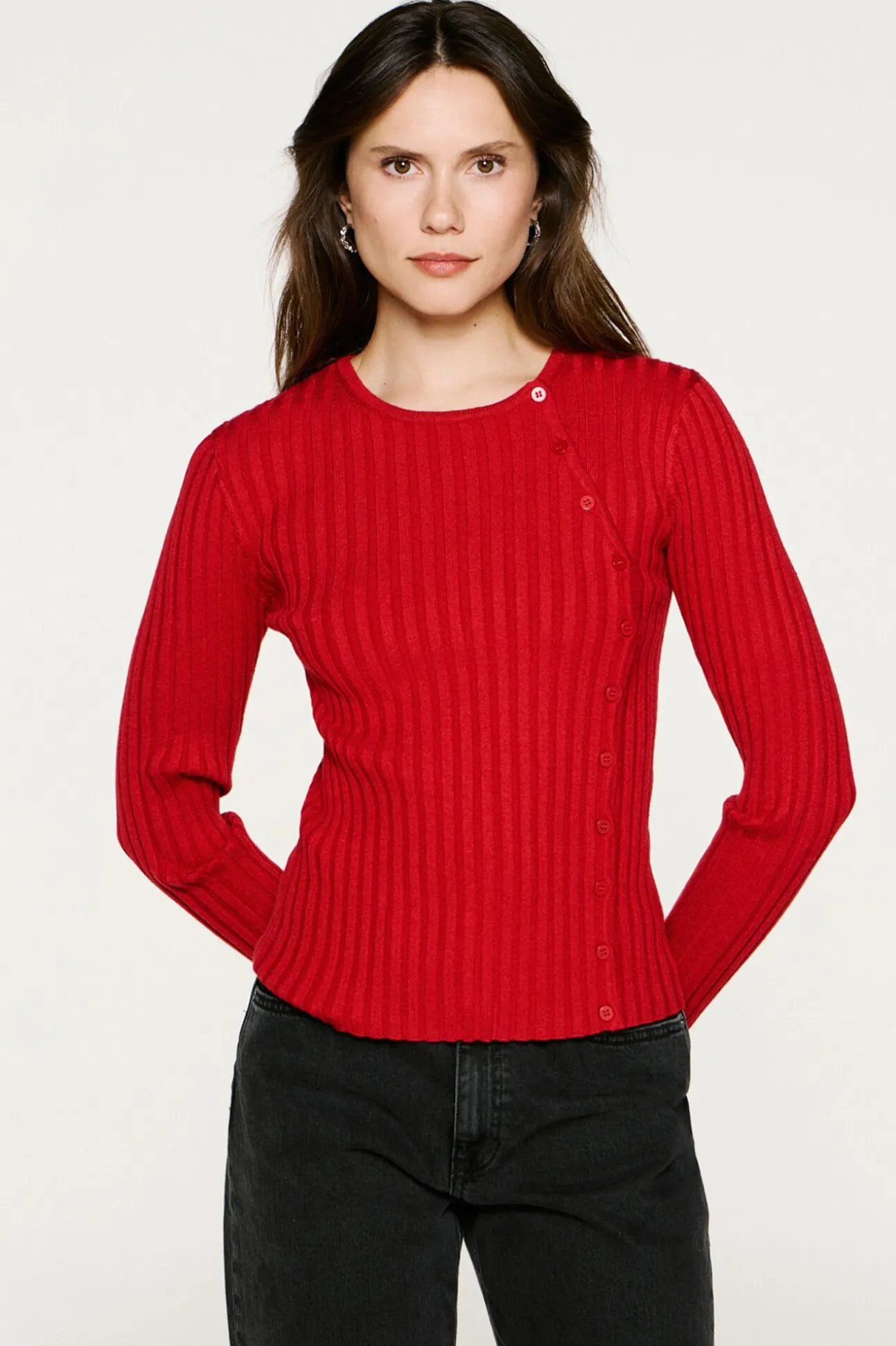 Jersey rib abotonado slim fit.