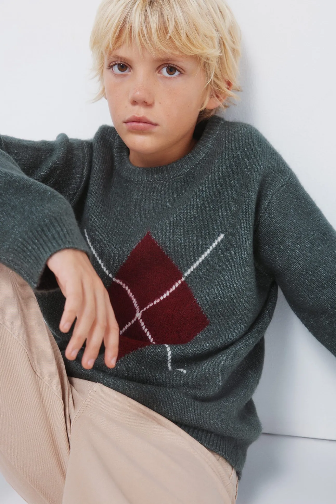 Jersey rombos caqui niño