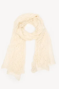 Lucila. Bufanda calada