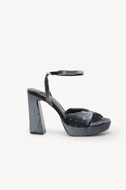 Maia. Sandalia tacón terciopelo