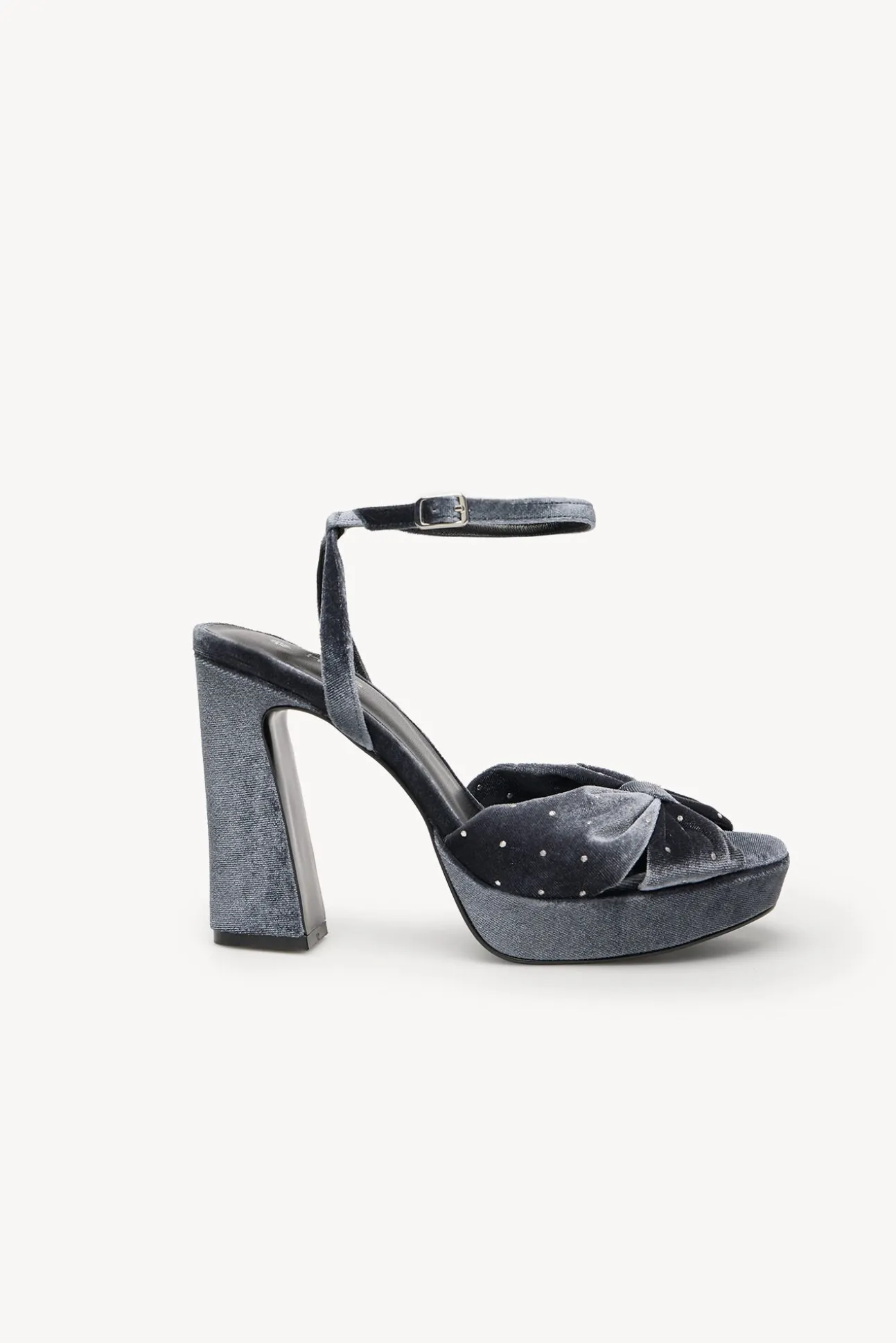 Maia. Sandalia tacón terciopelo