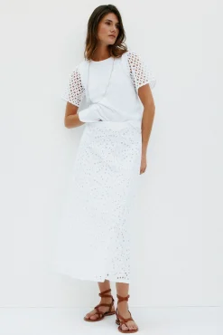 Mariana. Camiseta con volantes