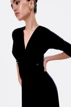 Maxi vestido con nudo