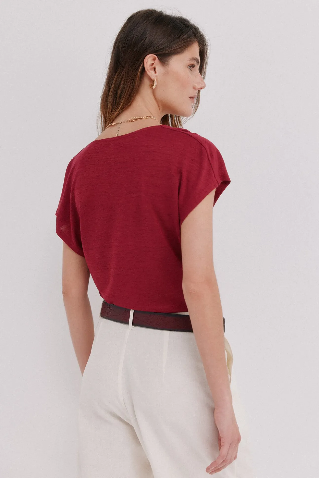 Mia. Camiseta drapeada