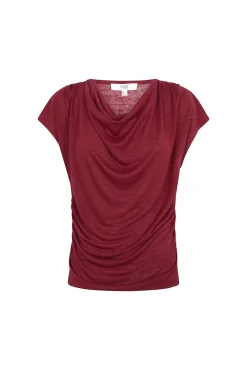 Mia. Camiseta drapeada