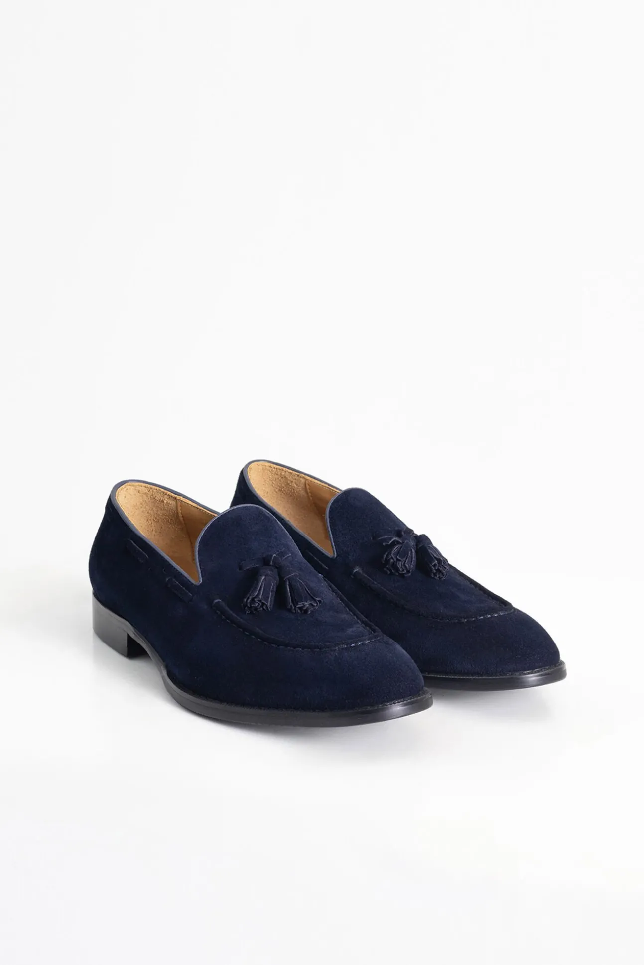 Mocasín borlas serraje piel