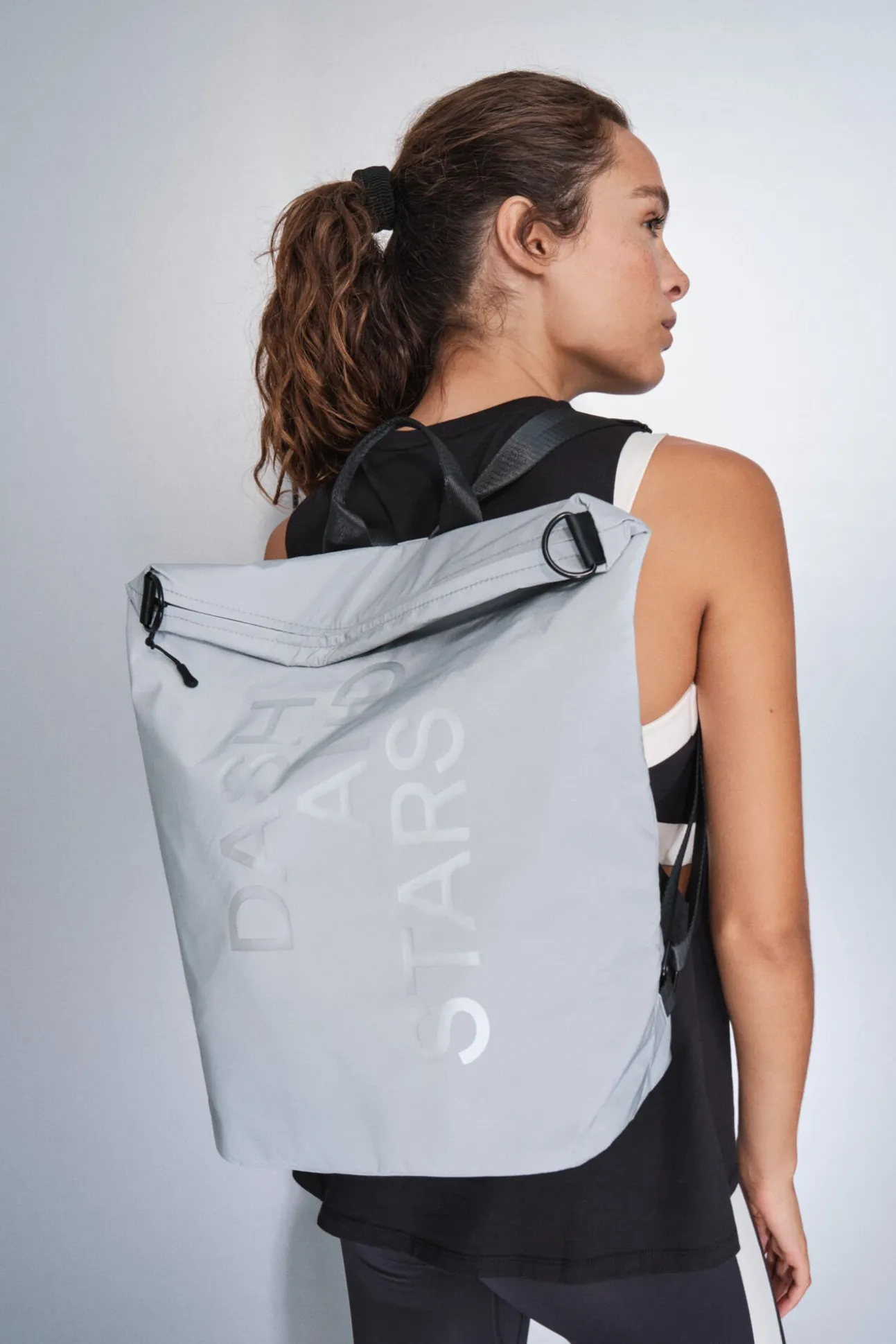 Mochila multiposición nylon efecto metalizado